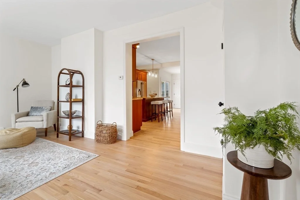 Photo of 108 Warren St