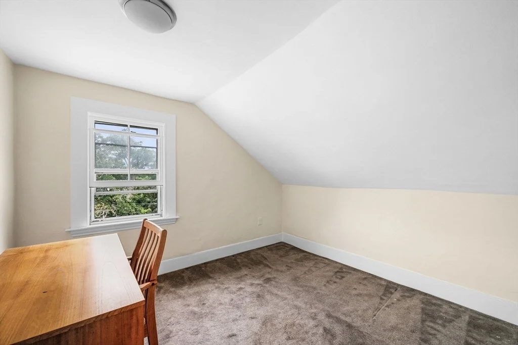 Photo of 114 Elm Street