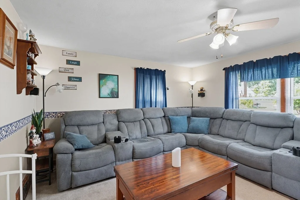 Photo of 7 Ruggles Ct