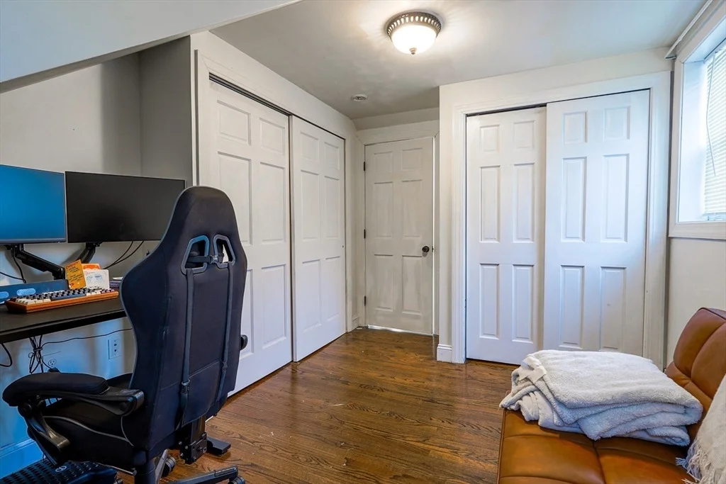 Photo of 33 Bay View Ave