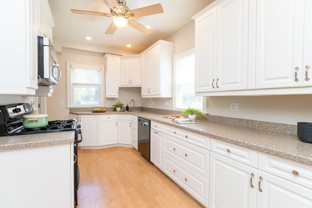 Photo of 31 Loring St