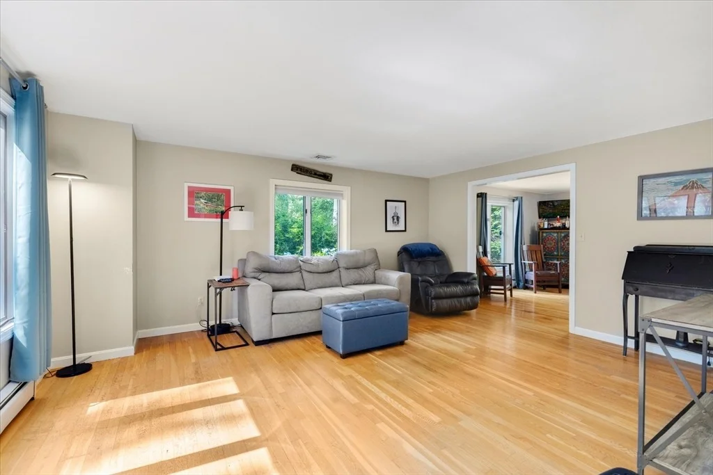 Photo of 20 Ortolani Cir