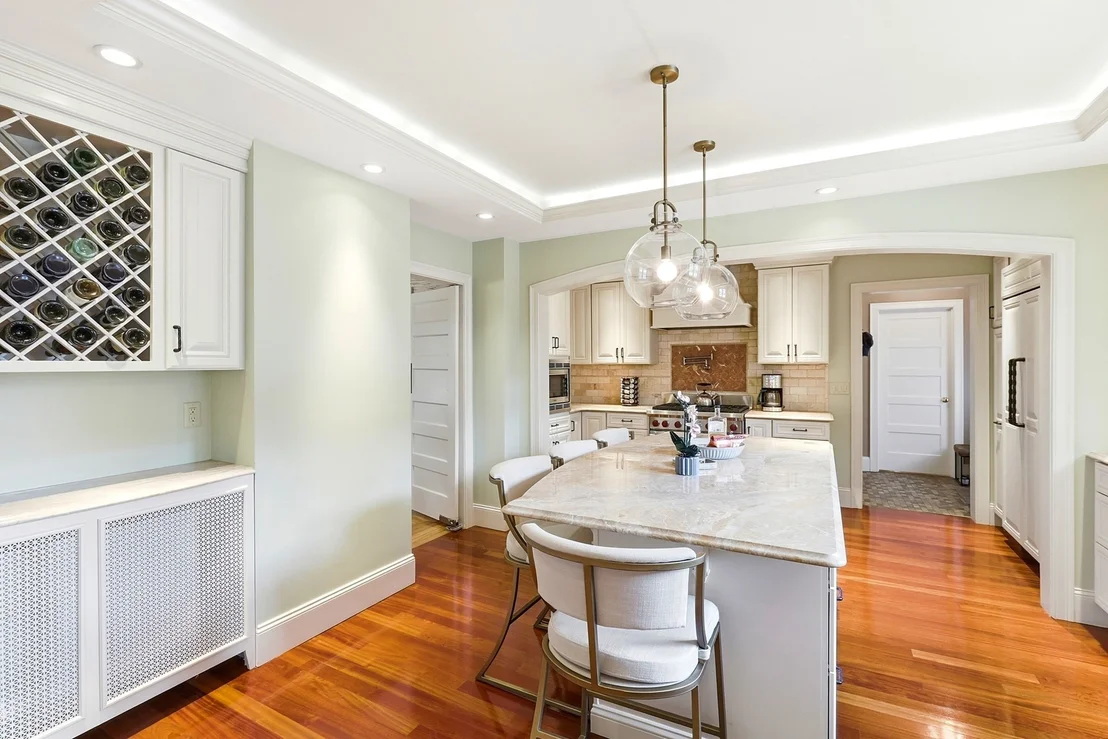 Photo of 10 Wolcott Ave