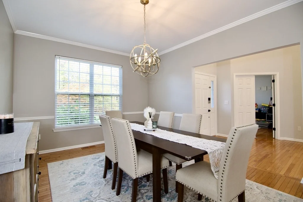 Photo of 172 Hillandale Blvd