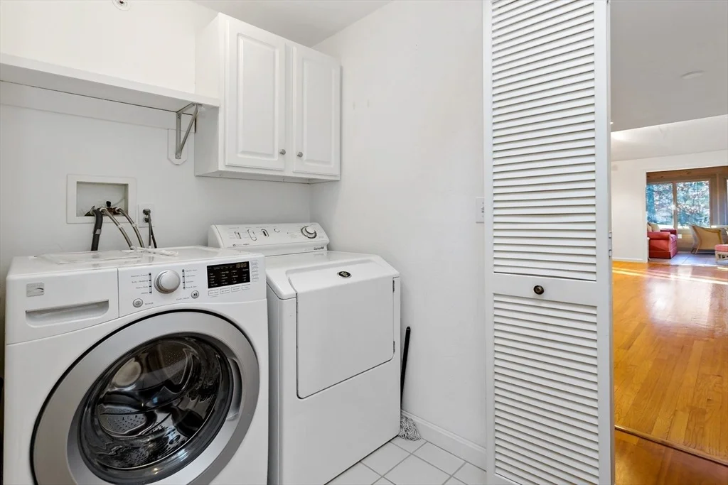 Photo of Unit 19 at 19 Executive Dr