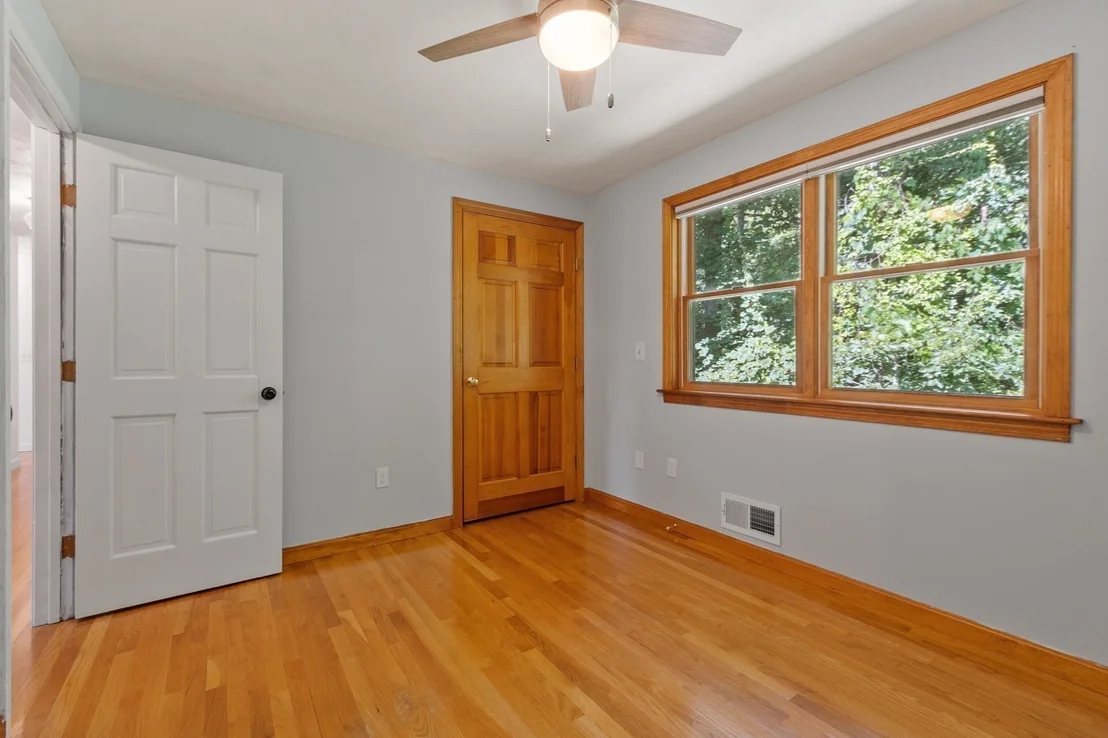 Photo of 116 Island Rd