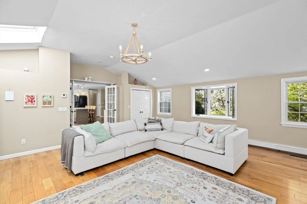 Photo of 63 Chandler Dr