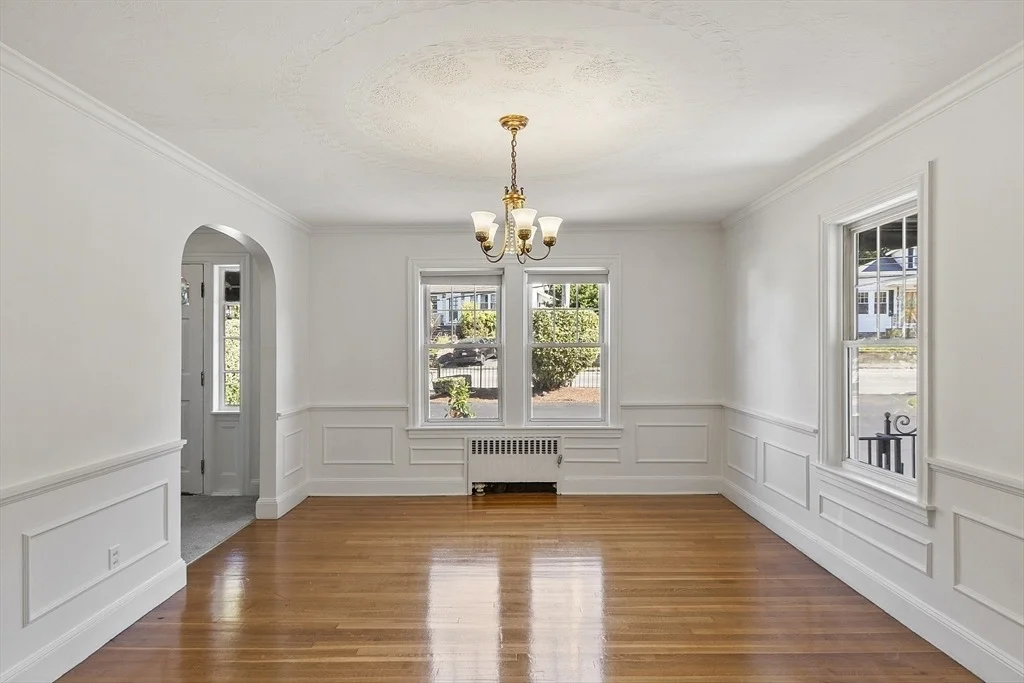 Photo of 256 Massasoit Rd