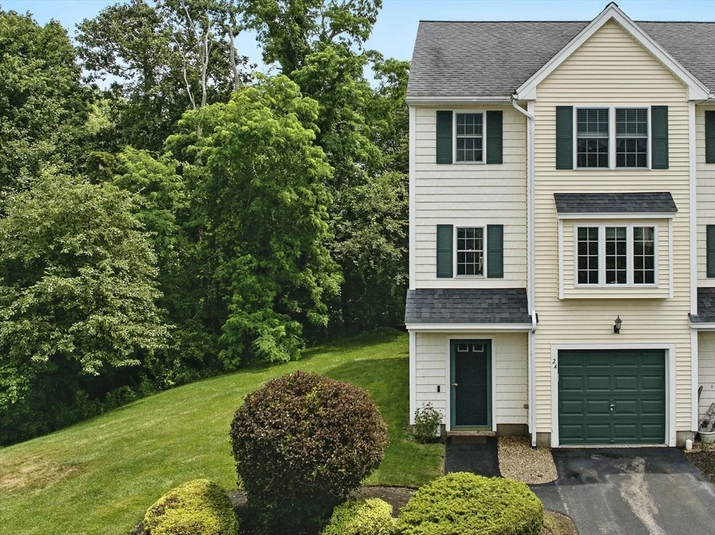 Photo of Unit A at 2 Sandpiper Way