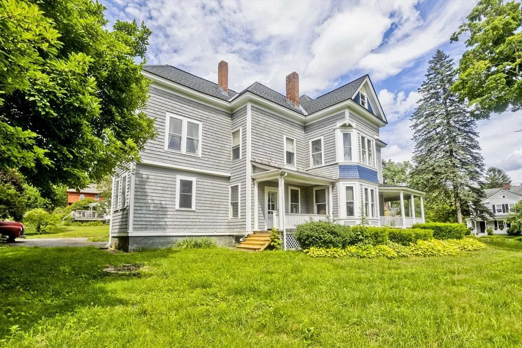Photo of 102 Church Street