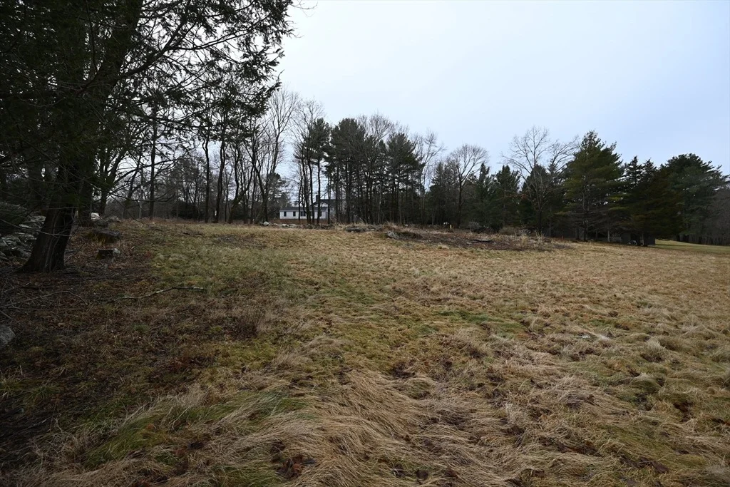 Photo of 333 Cartwright Rd