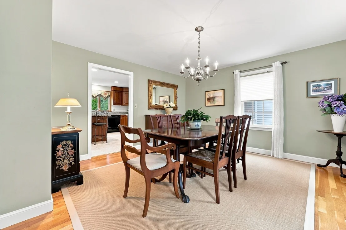 Photo of 104 Elm Street
