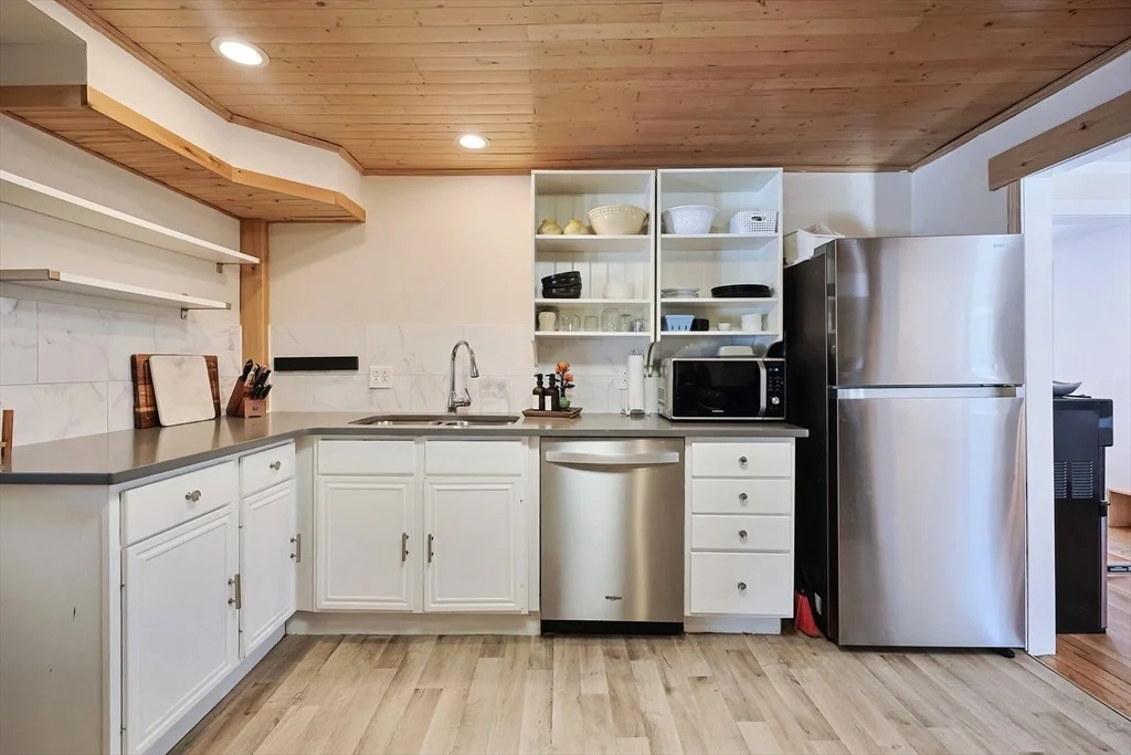 Photo of 203 Arnold Rd.