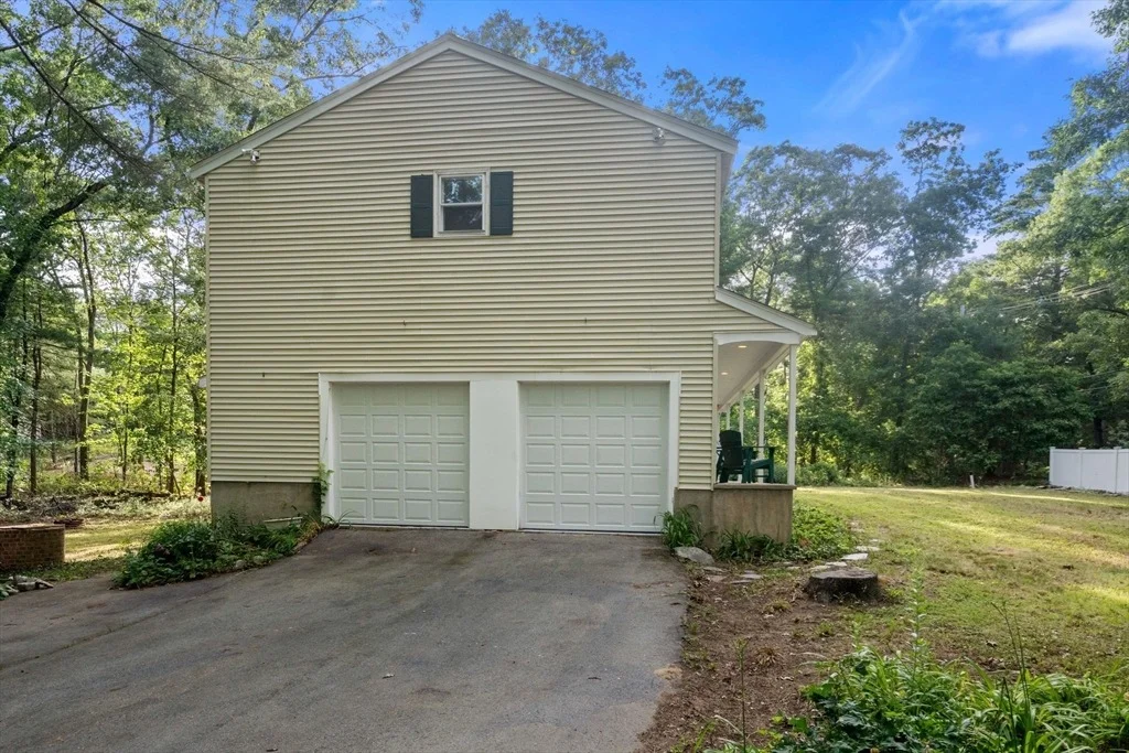 Photo of 2 Whitney Dr