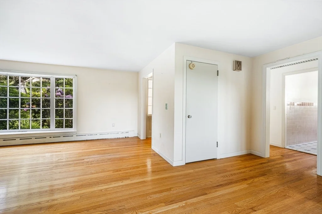 Photo of 45 Indian Hill Rd