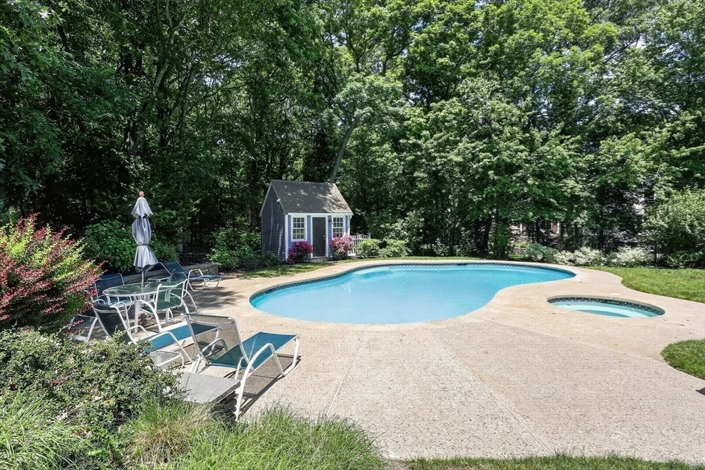Photo of 14 Isaac Sprague Drive