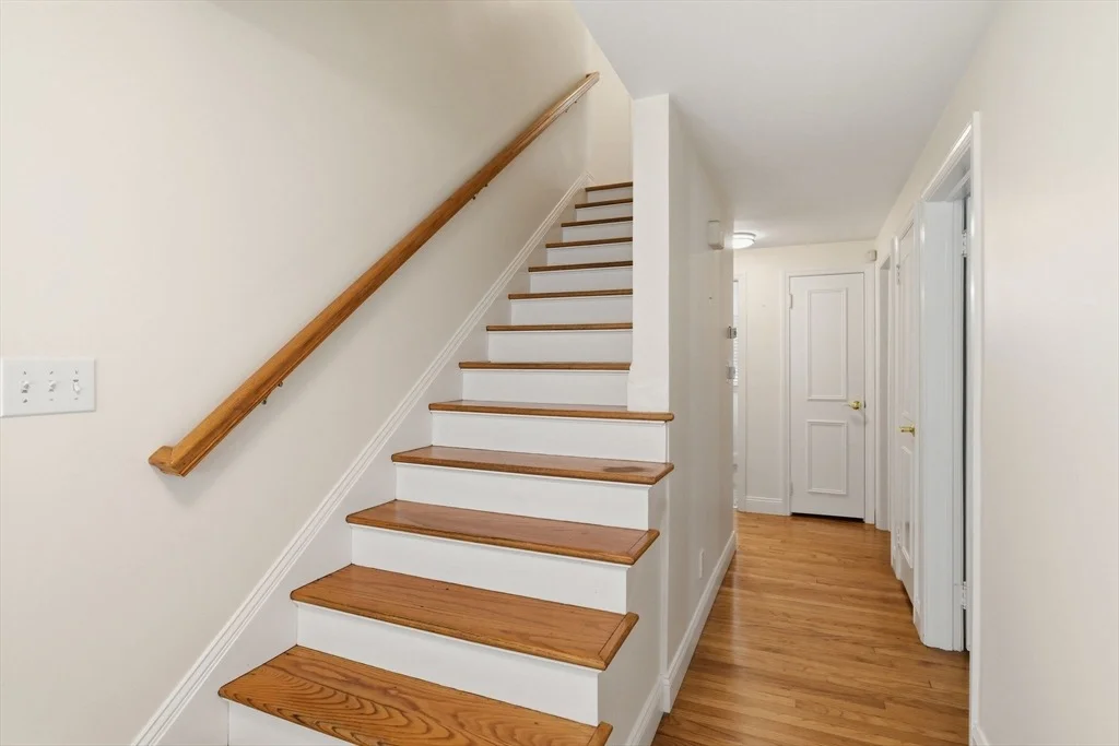 Photo of 22 Rosedale Ave