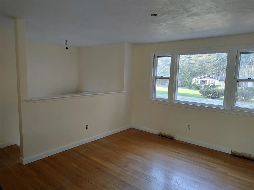 Photo of 210 Plain