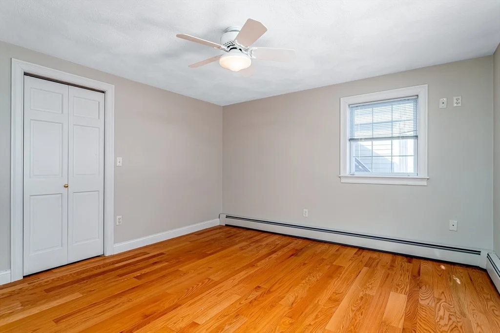 Photo of 4 Madigan Ln