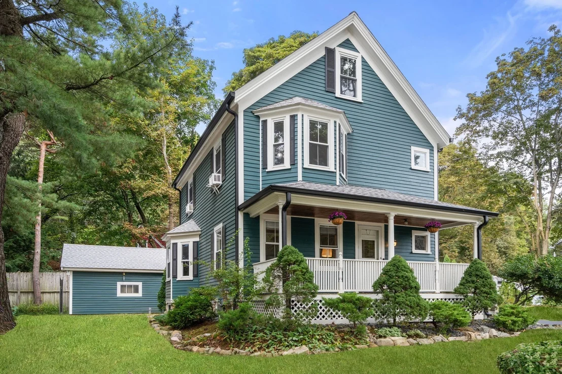 Photo of 28 River Road