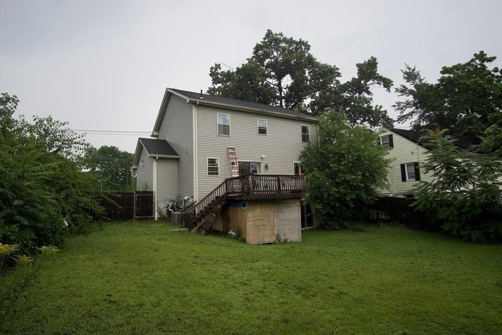 Photo of 1289 Bay St.
