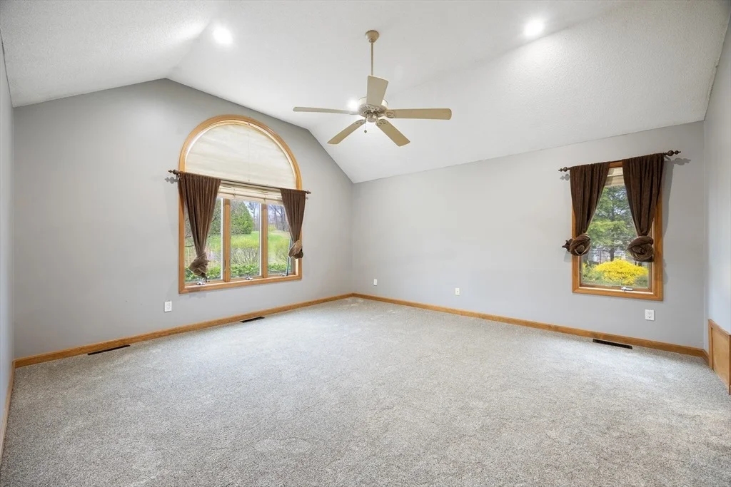 Photo of 4 Pearl Brook Road