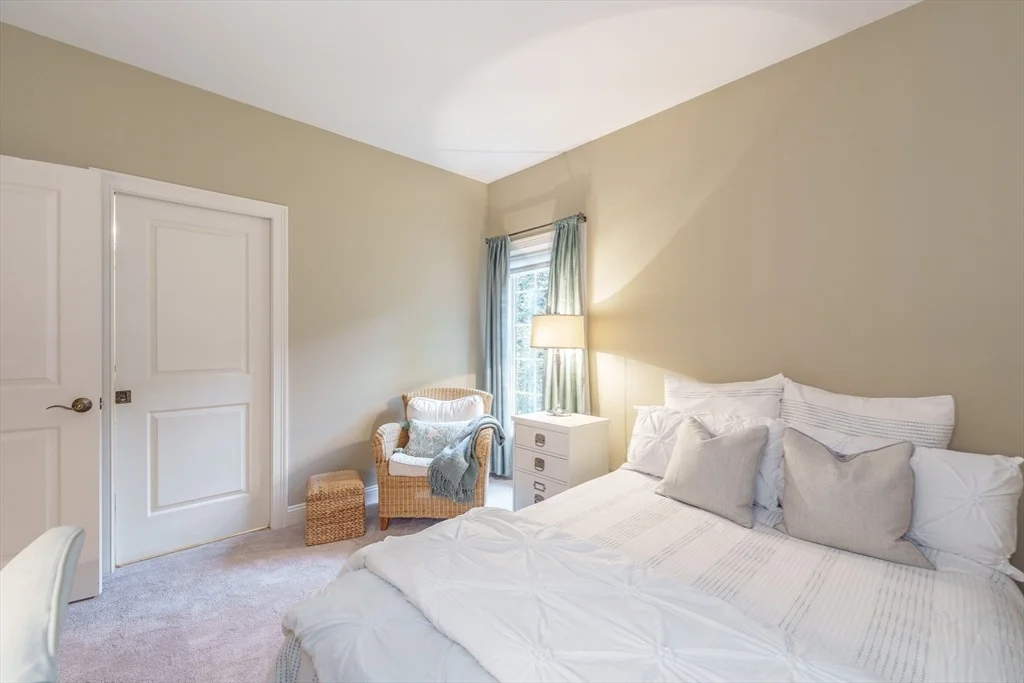 Photo of 7 Brimfield Way
