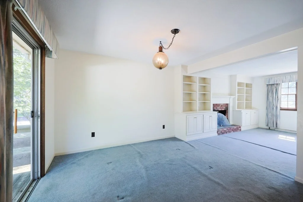 Photo of 7 Eric Ln