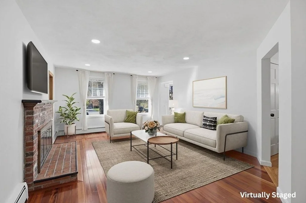 Photo of 230 Evelina Drive