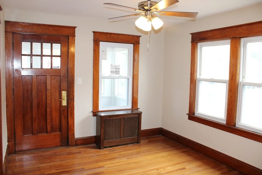 Photo of 32 Kent Rd