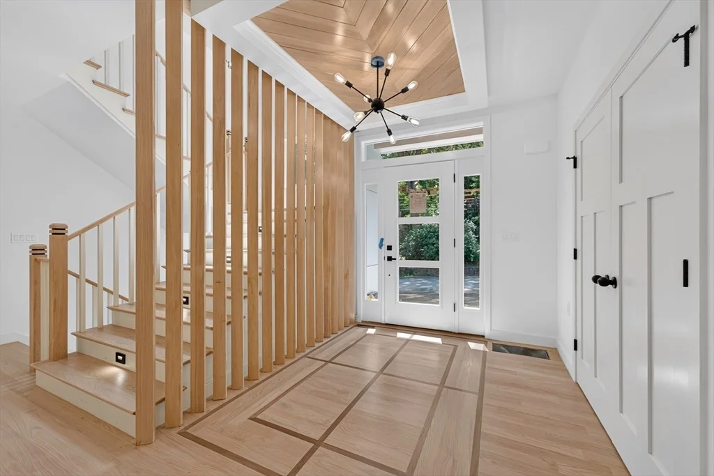Photo of 23 Lantern Ln