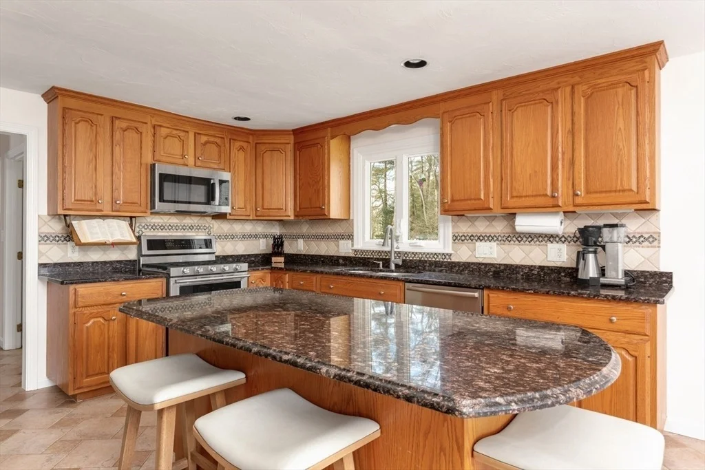 Photo of 48 Skyline Dr