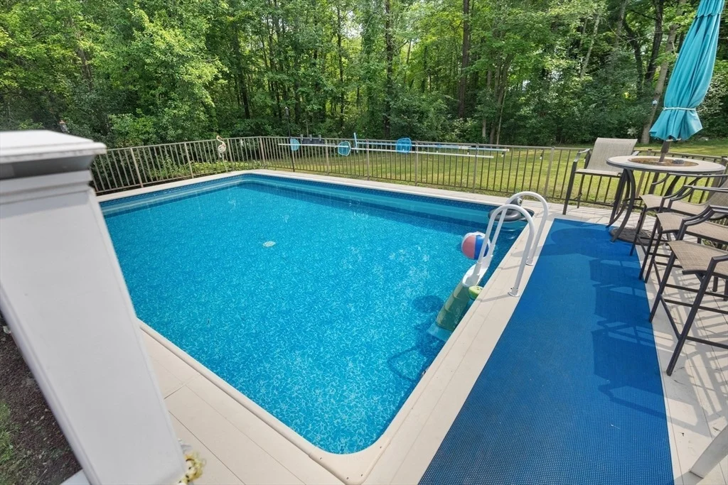 Photo of 79 Marsh Hill Rd