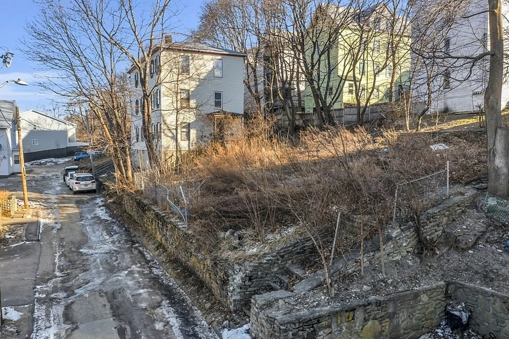 Photo of 1 Blodgett Pl