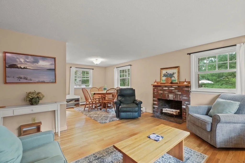 Photo of 566 County Rd