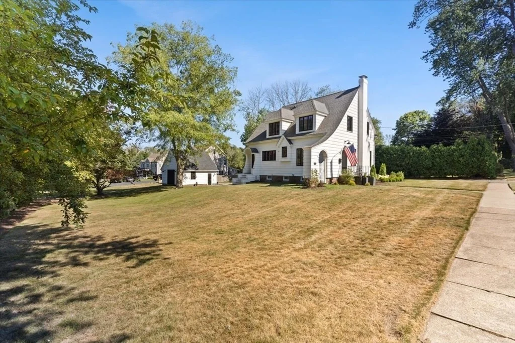 Photo of 8 Chilton Rd