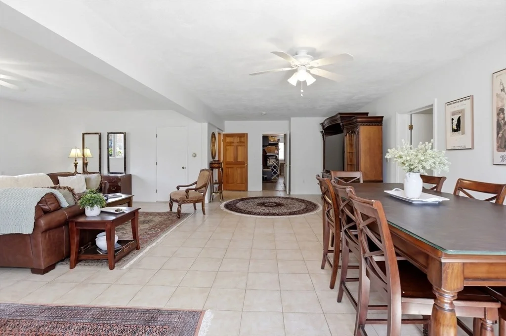 Photo of 6 Gavin Cir