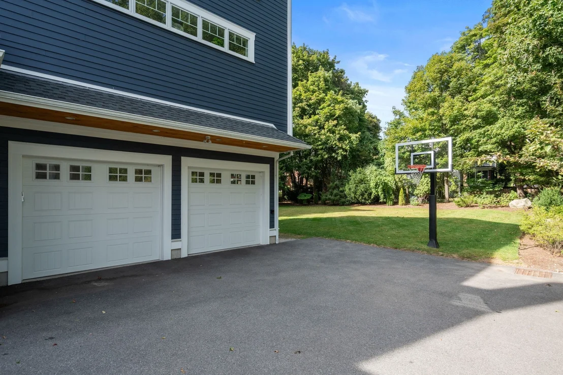 Photo of 91 Nehoiden Rd