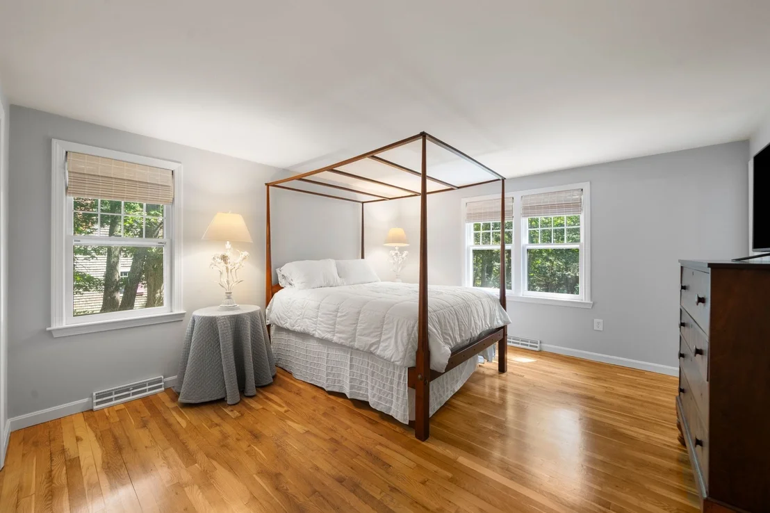 Photo of 11 Fairways Drive