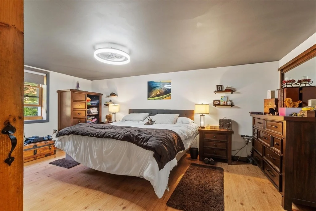 Photo of 79 Bathrick Rd