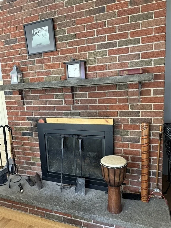 Photo of 1023 Main Rd