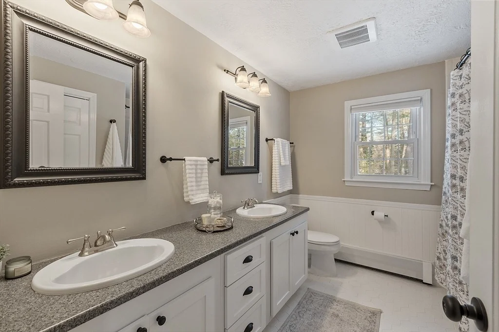 Photo of 27 Forest Road