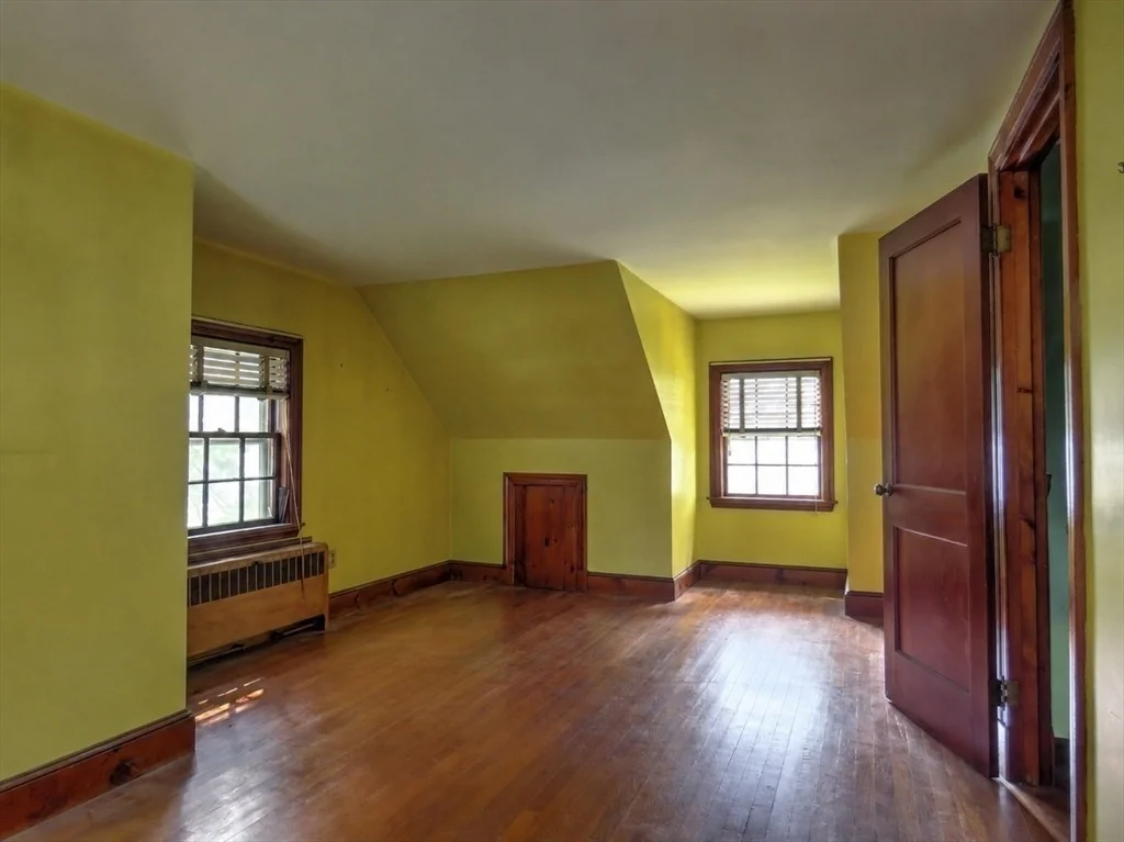 Photo of 56 Brookfield Rd
