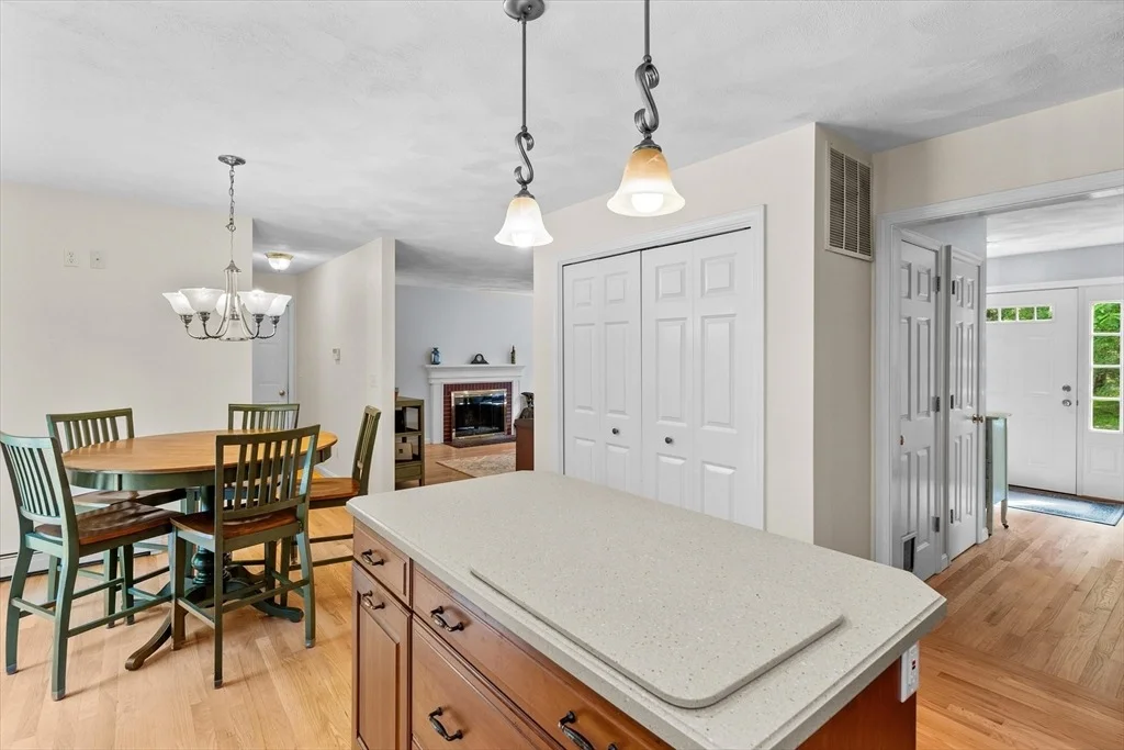 Photo of 2 Hickory Ln