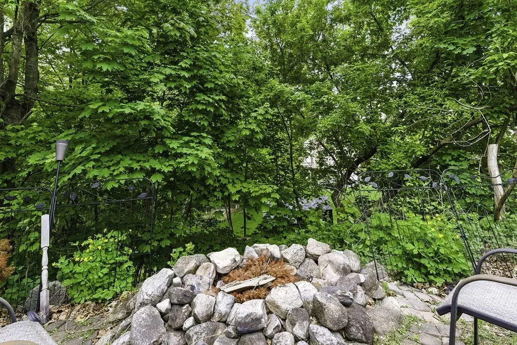 Photo of 16 Picadilly St