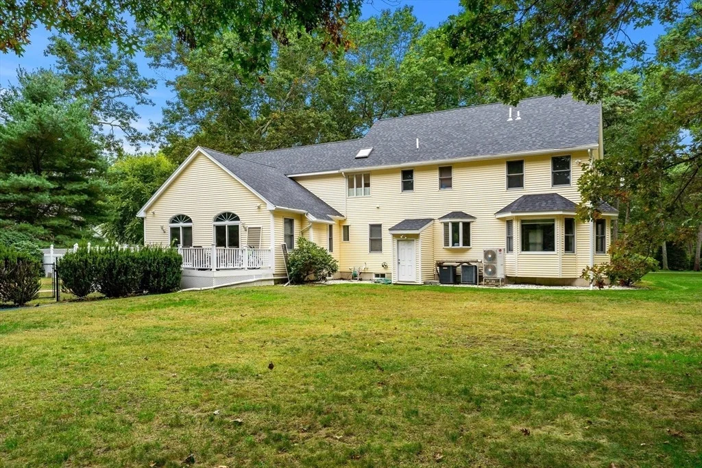 Photo of 29 Pine Ridge Rd