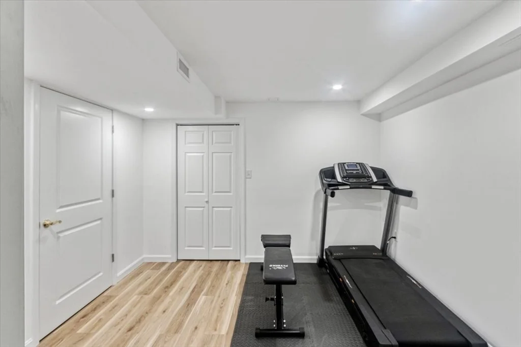 Photo of 4 Barrows Brook Cir