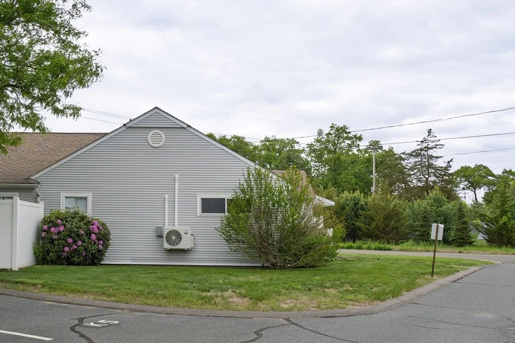 Photo of Unit 61 at 61 Outer Drive