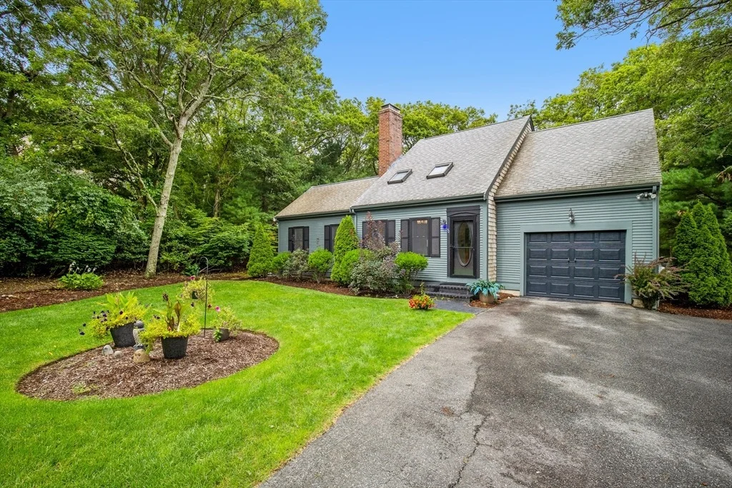 Photo of 50 Currycomb Cir