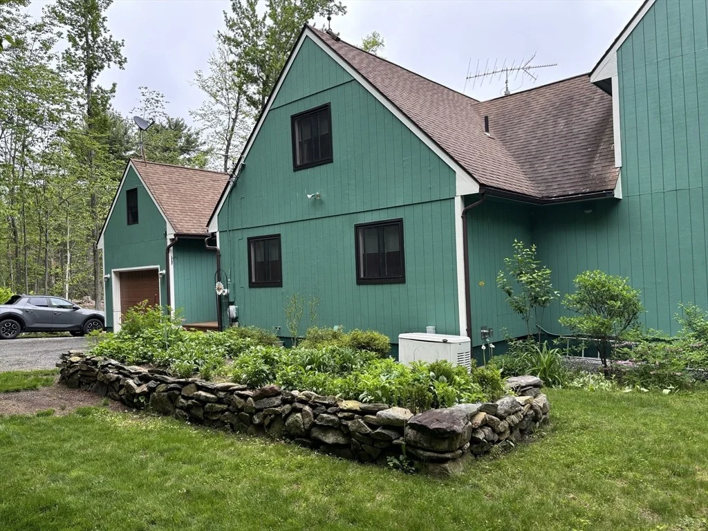Photo of 103 Otter Pond Trl
